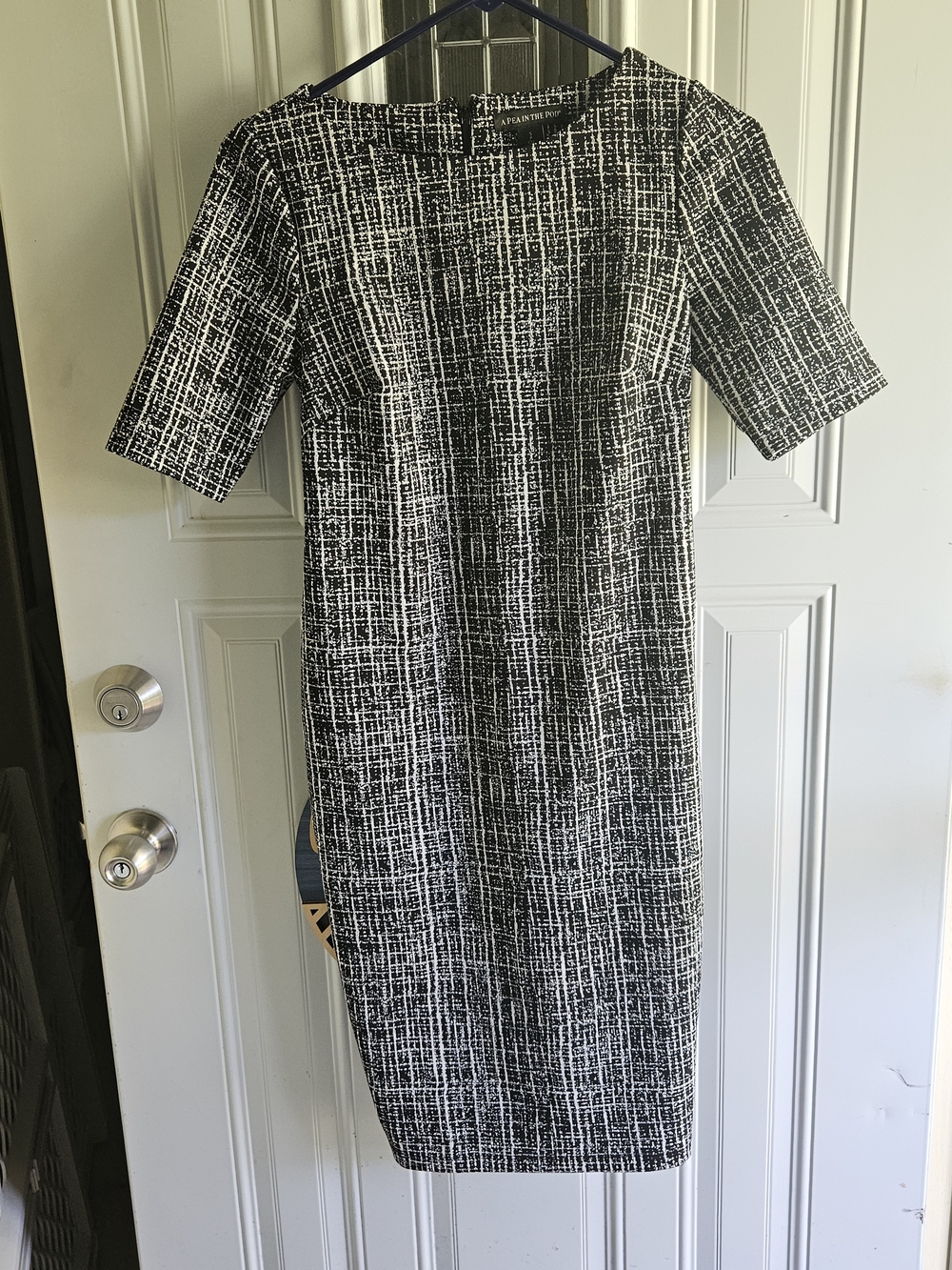 Black & White Textured Sheath Dress Size S.